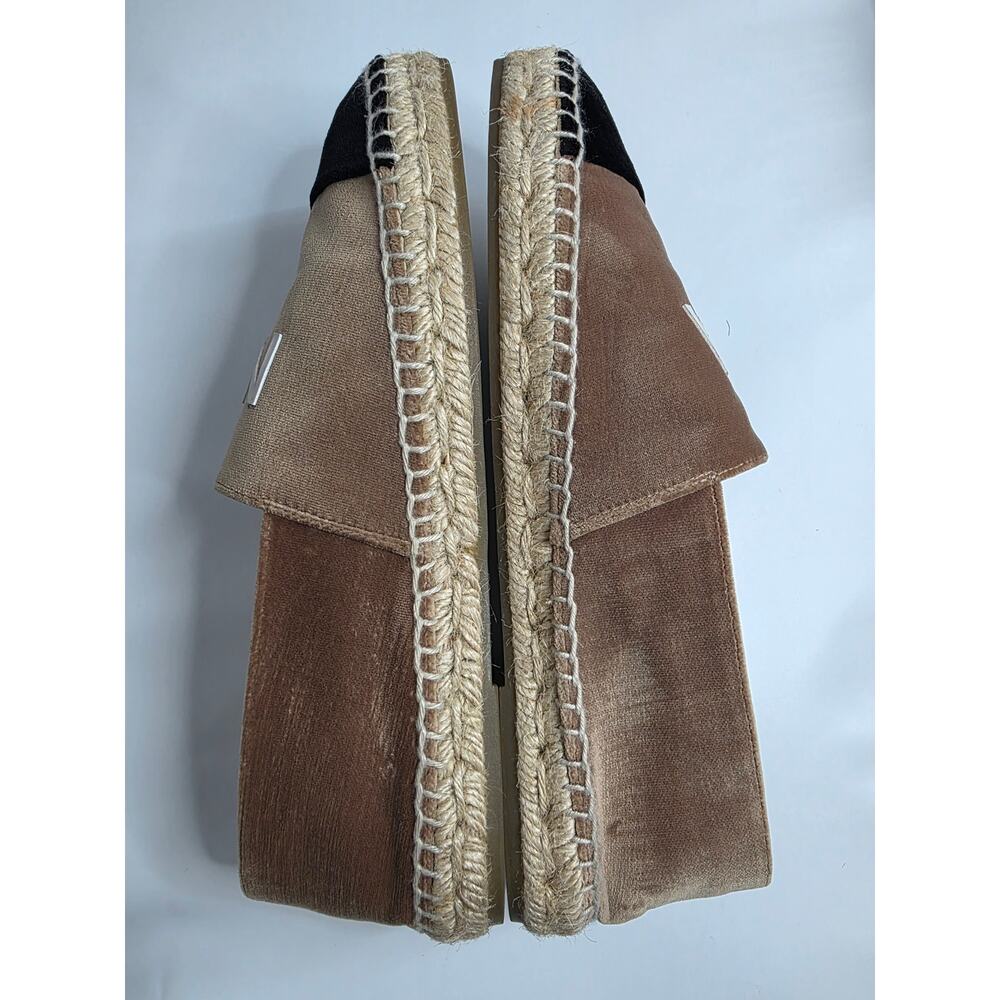 Authentic CHANEL Velvet Logo Espadrilles Beige Taupe Black Cap Toe Flats EU 38 - Picture 3 of 11